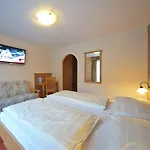 Piovesan Πανσιόν