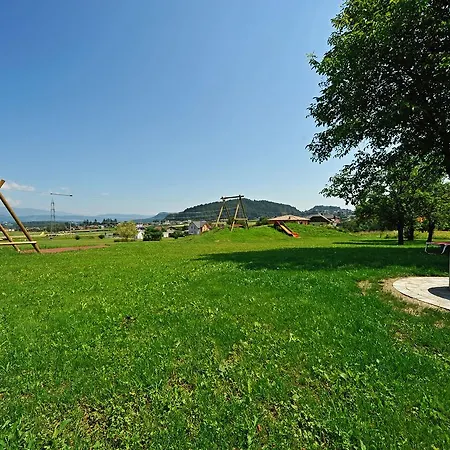 Piovesan بيت ضيافة 3*