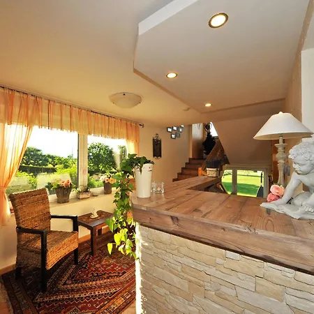 بيت ضيافة Piovesan