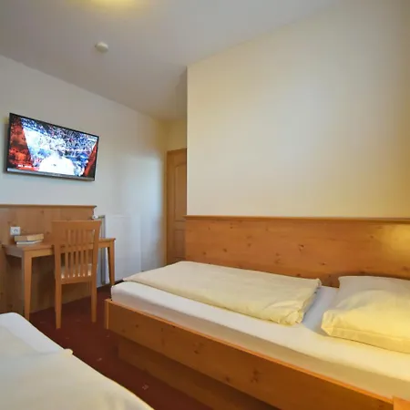 Piovesan بيت ضيافة فاك ام سي